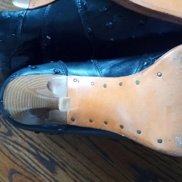 Booties - Picture 4 of 7